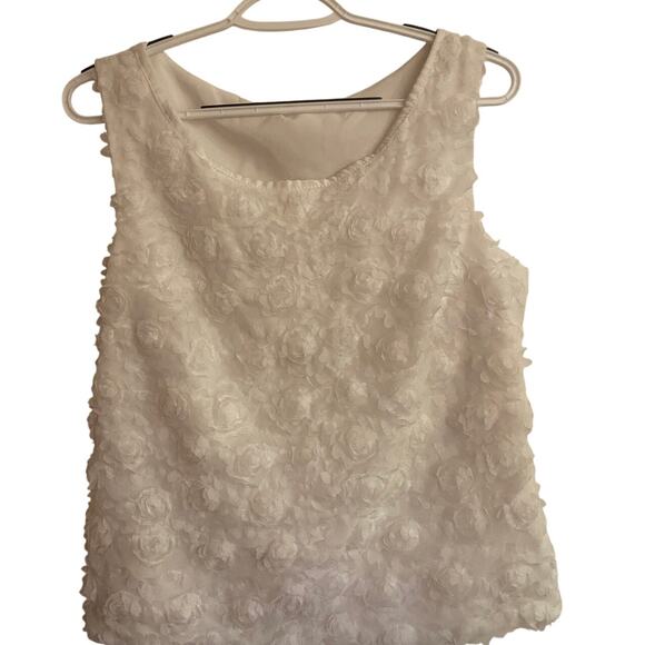 Unknown Tops - White Shell with lace roses perfect for layering Bridal white